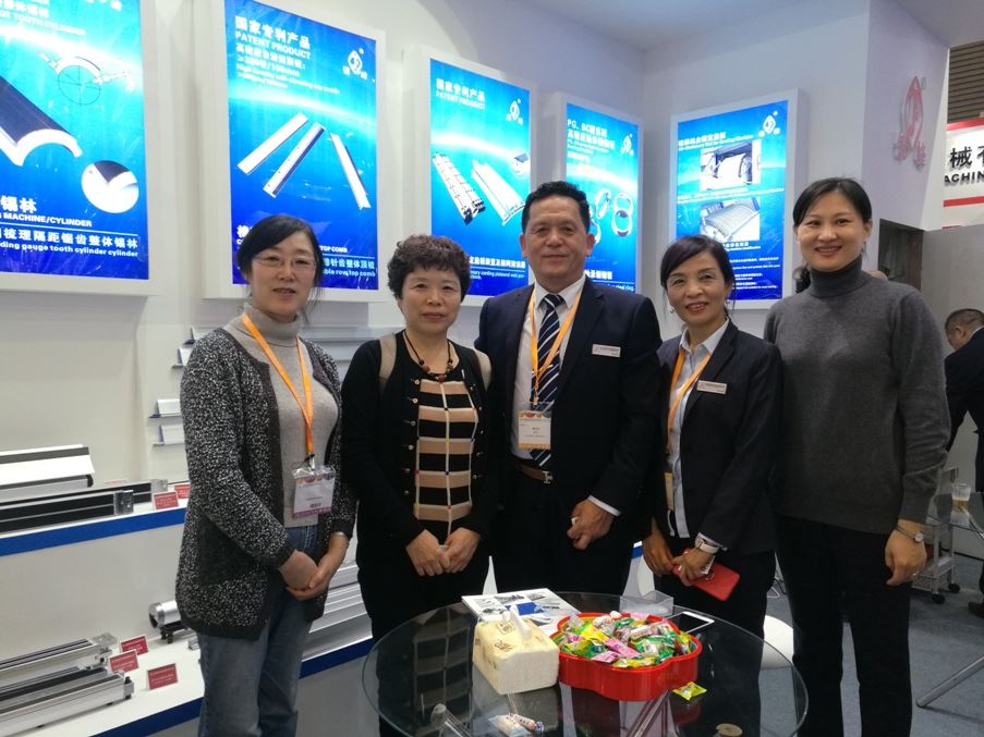 展会直击｜浙江午夜福利小视频：倾注真情，创一流精品，做精梳整体锡林专家